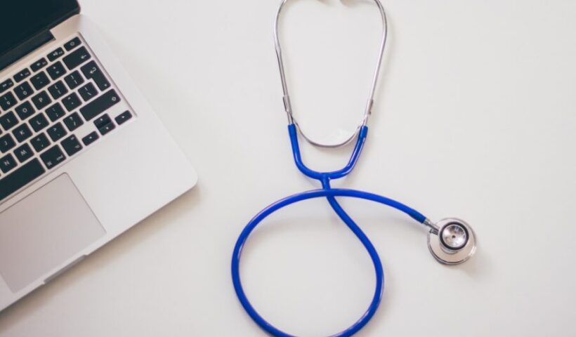 iSalud y Bnext firman un acuerdo de colaboración