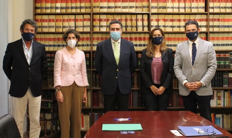Seguropordias.com y APROMES firman un convenio de colaboración