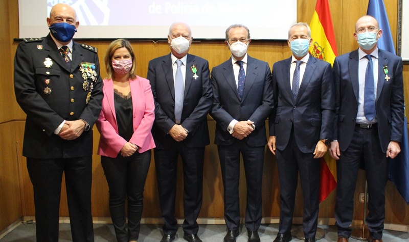 La Policía Nacional reconoce el trabajo del Grupo ASISA frente a la pandemia