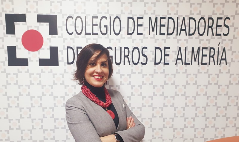 Elena Linares (Colegio de Mediadores de Seguros de Almería): «Queremos que el Mediador de Seguros colegiado sea un profesional altamente cualificado»