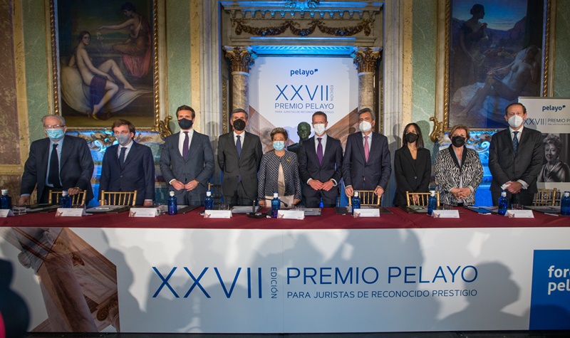 Araceli Mangas Martín, galardonada con el XXVII Premio Pelayo para Juristas de Reconocido Prestigio