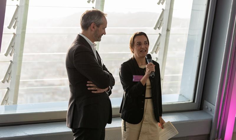 Beazley celebra el quinto aniversario en sus oficinas de Barcelona